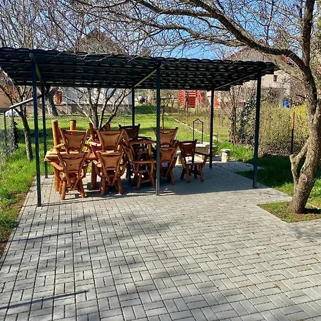Holiday home Gombos Maganszallashely Vonyarcvashegy