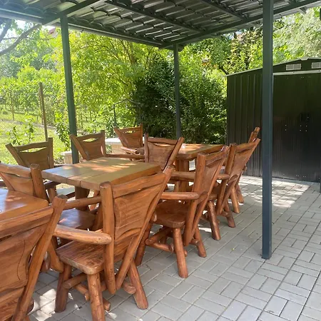 Gombos Maganszallashely Hébergement de vacances *