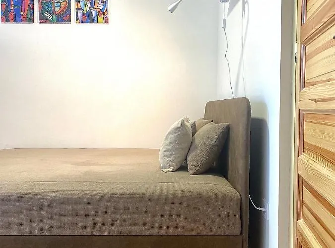 Gombos Maganszallashely