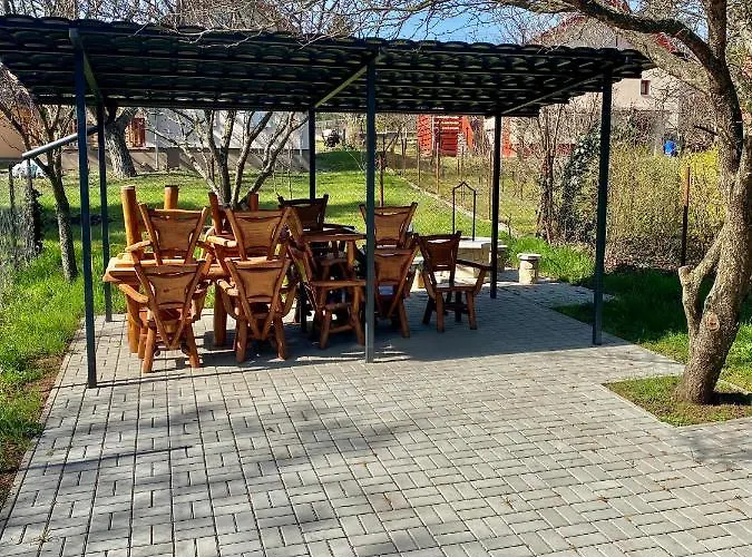 Feriehus Gombos Maganszallashely Vonyarcvashegy