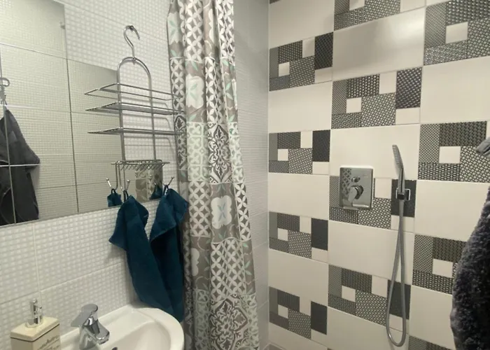 Gombos Maganszallashely Feriehus Vonyarcvashegy