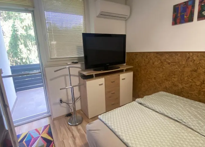 Gombos Maganszallashely Vonyarcvashegy